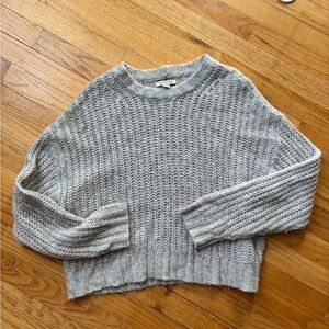 American Eagle Outfitters Gray Chunky Knit Sweater – Size Medium
